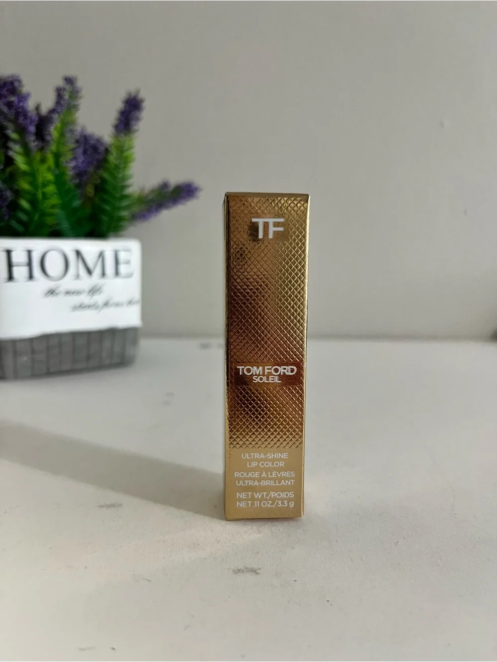 Tom Ford shade 108
